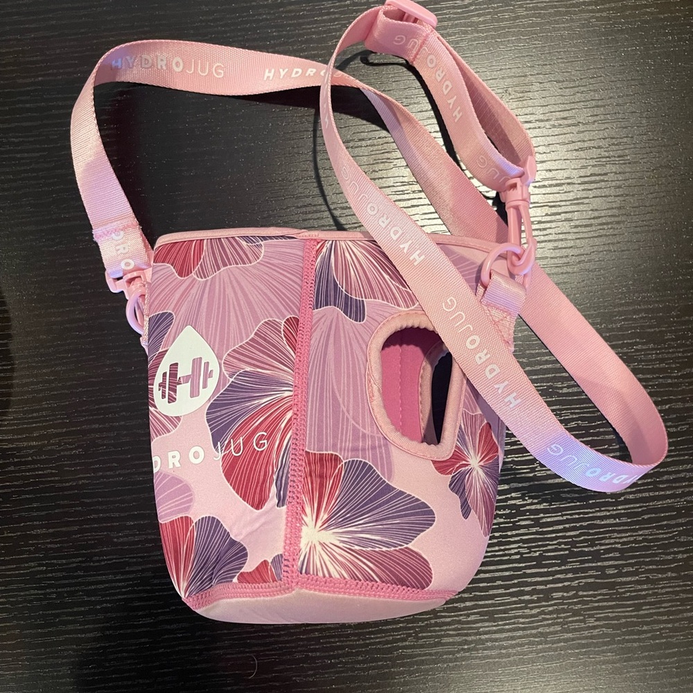 HYDROJUG Pink and Purple Floral Sleeve